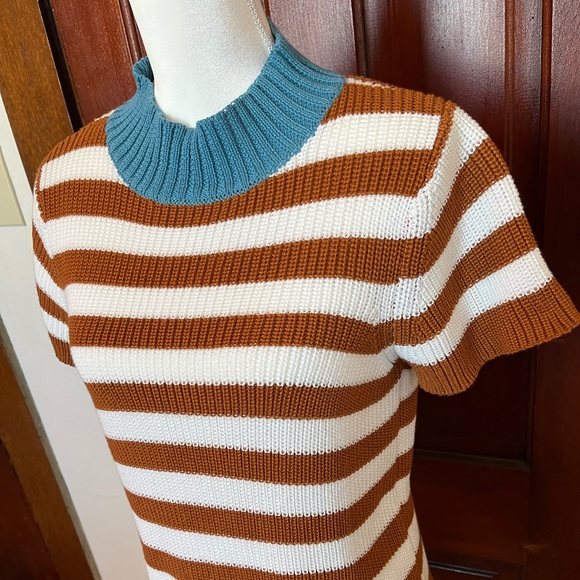 Roolee short sleeve lightweight sweater. Perfect condition. - Picture 4 of 5